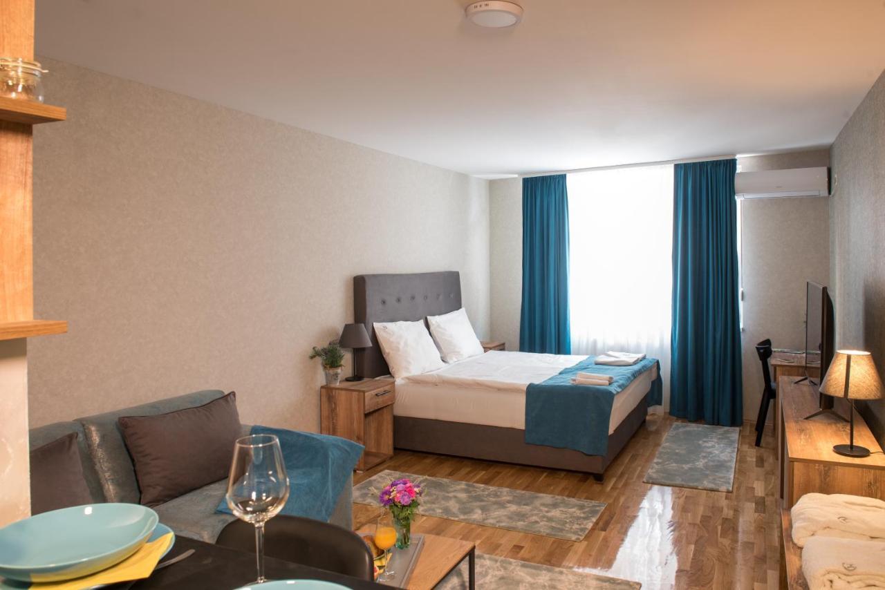 Magellan Family Lux Apartments Нови Сад Екстериор снимка