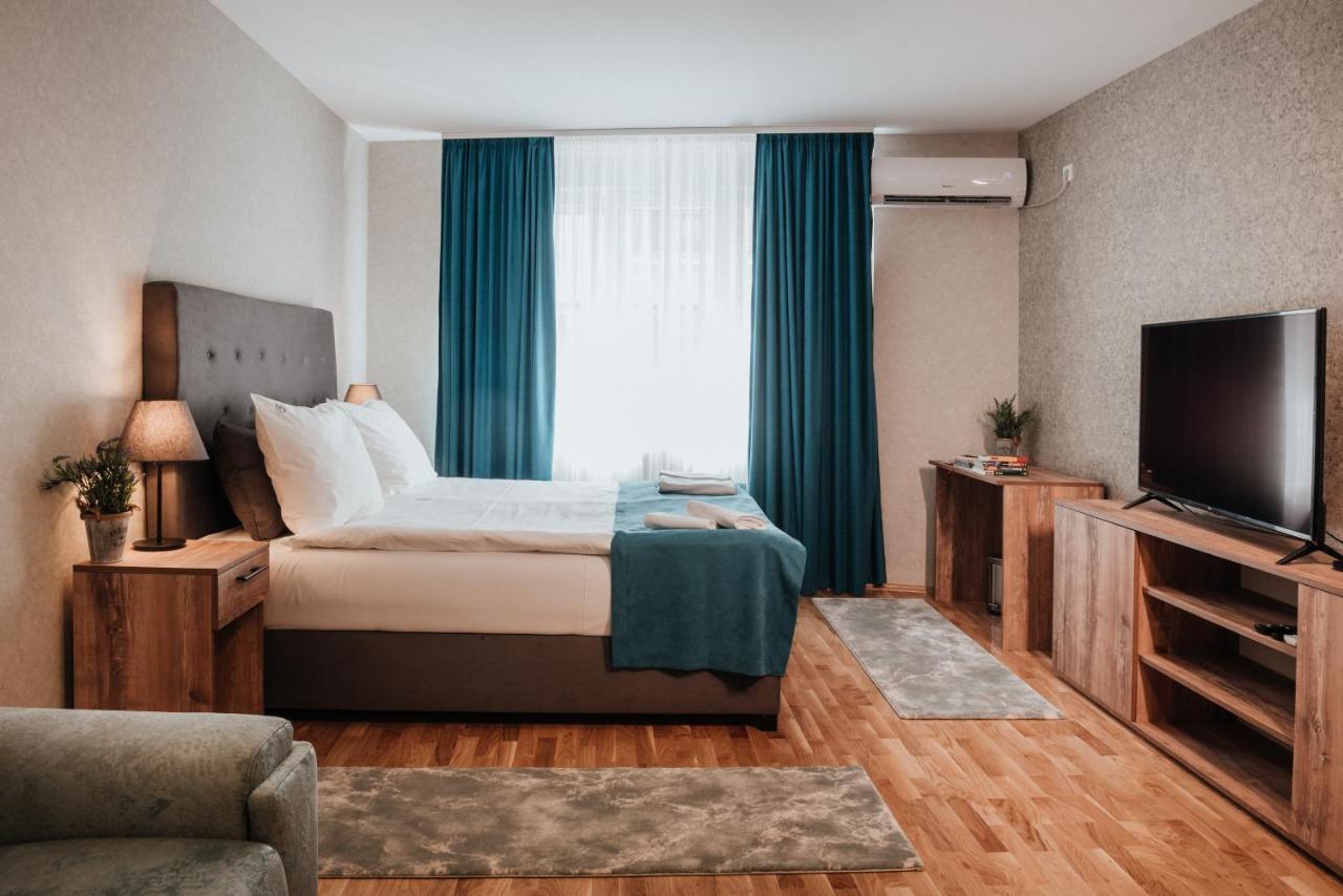 Magellan Family Lux Apartments Нови Сад Екстериор снимка