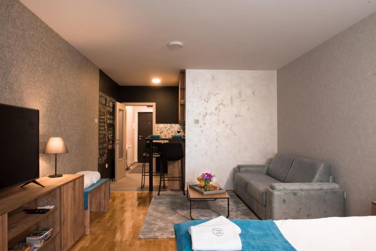 Magellan Family Lux Apartments Нови Сад Екстериор снимка