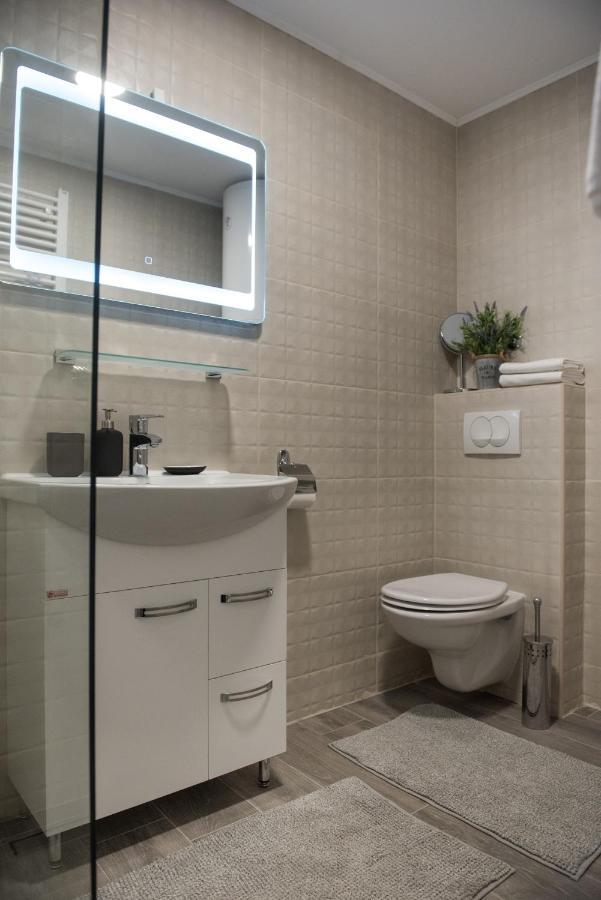 Magellan Family Lux Apartments Нови Сад Екстериор снимка
